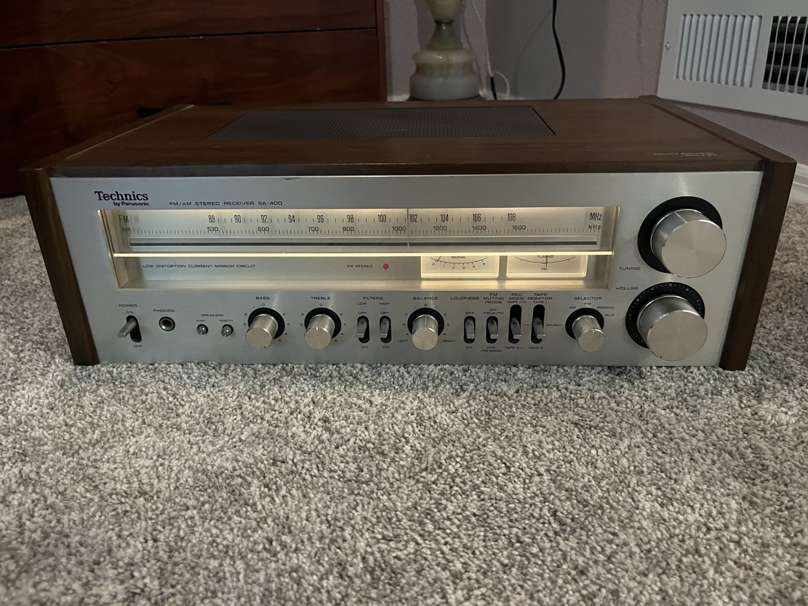 TECHNICS SA-400 STEREO FM-AM STEREO RECEIVER WORKS READ