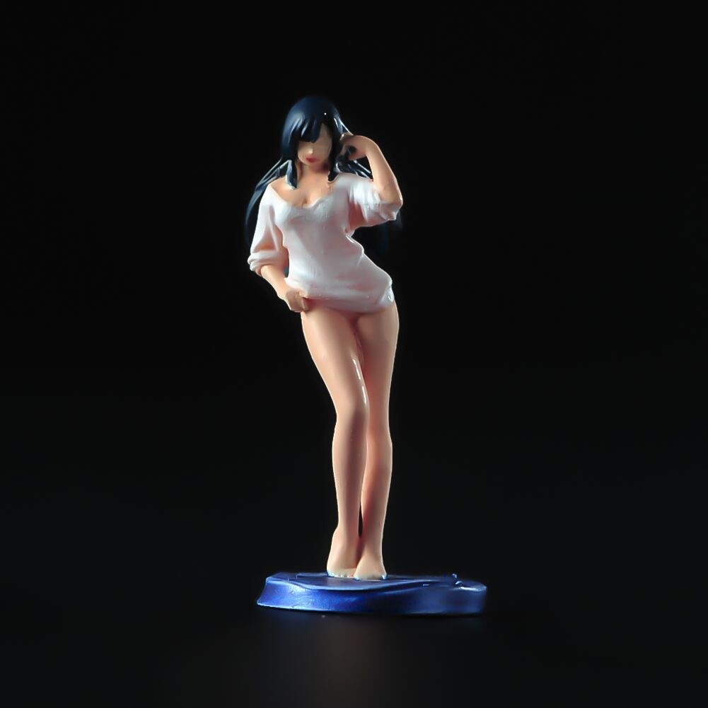 1:64 Painted Figure Model Miniature Resin Diorama Standing Posture Beauty Girl