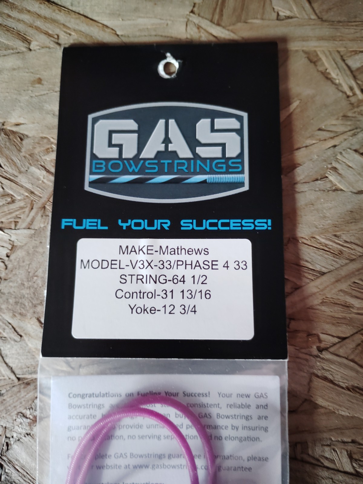 GAS Bowstrings Flo Purple Bowstring Set for Mathews V3X-33/Phase 4 33 33in