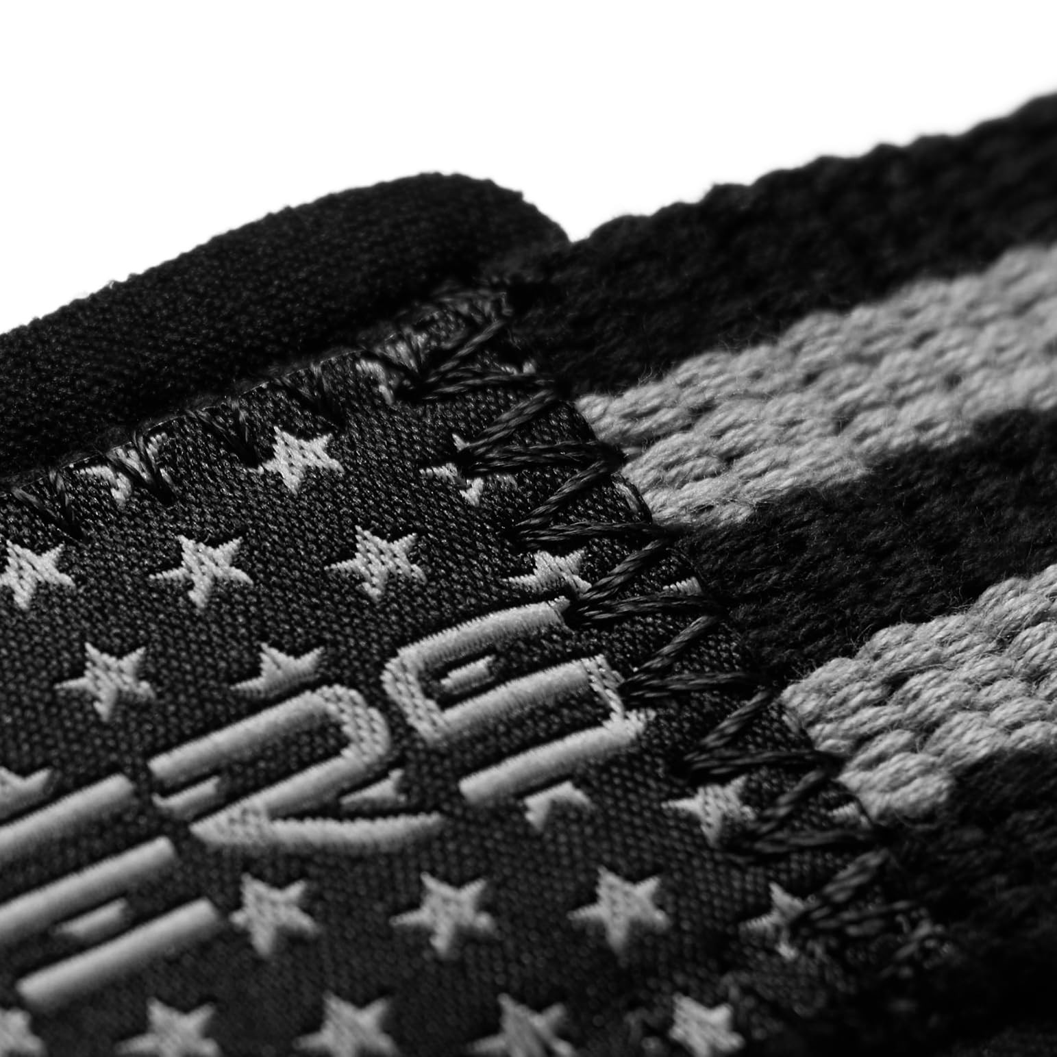 Gymreapers Lifting Wrist Straps for Weightlifting, Bodybuilding, Powerlifting...