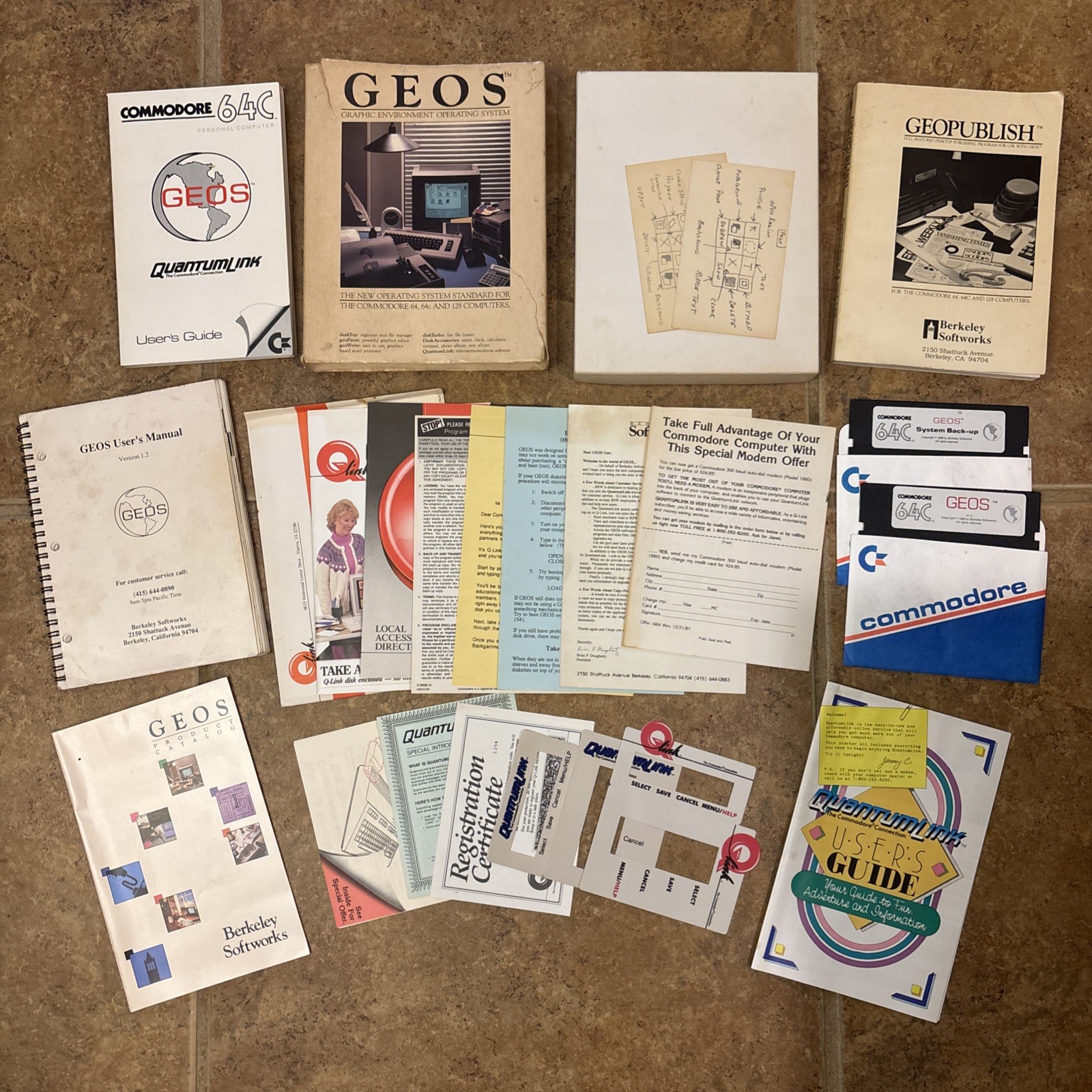 GEOS Graphic Environment Operating System (Commodore 64 / 128) Berkley Softworks