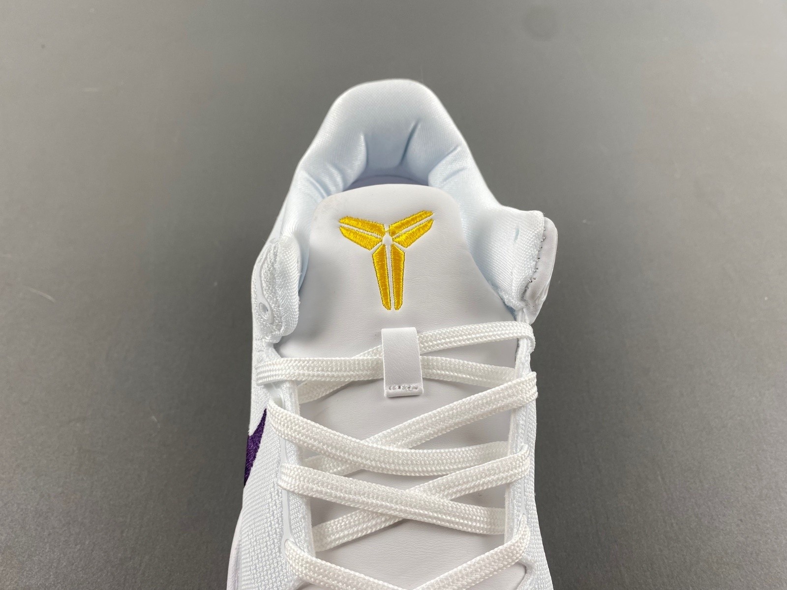 HF9550-100 Kobe VIII 8 Protro Lakers Home White Court Purple Gold
