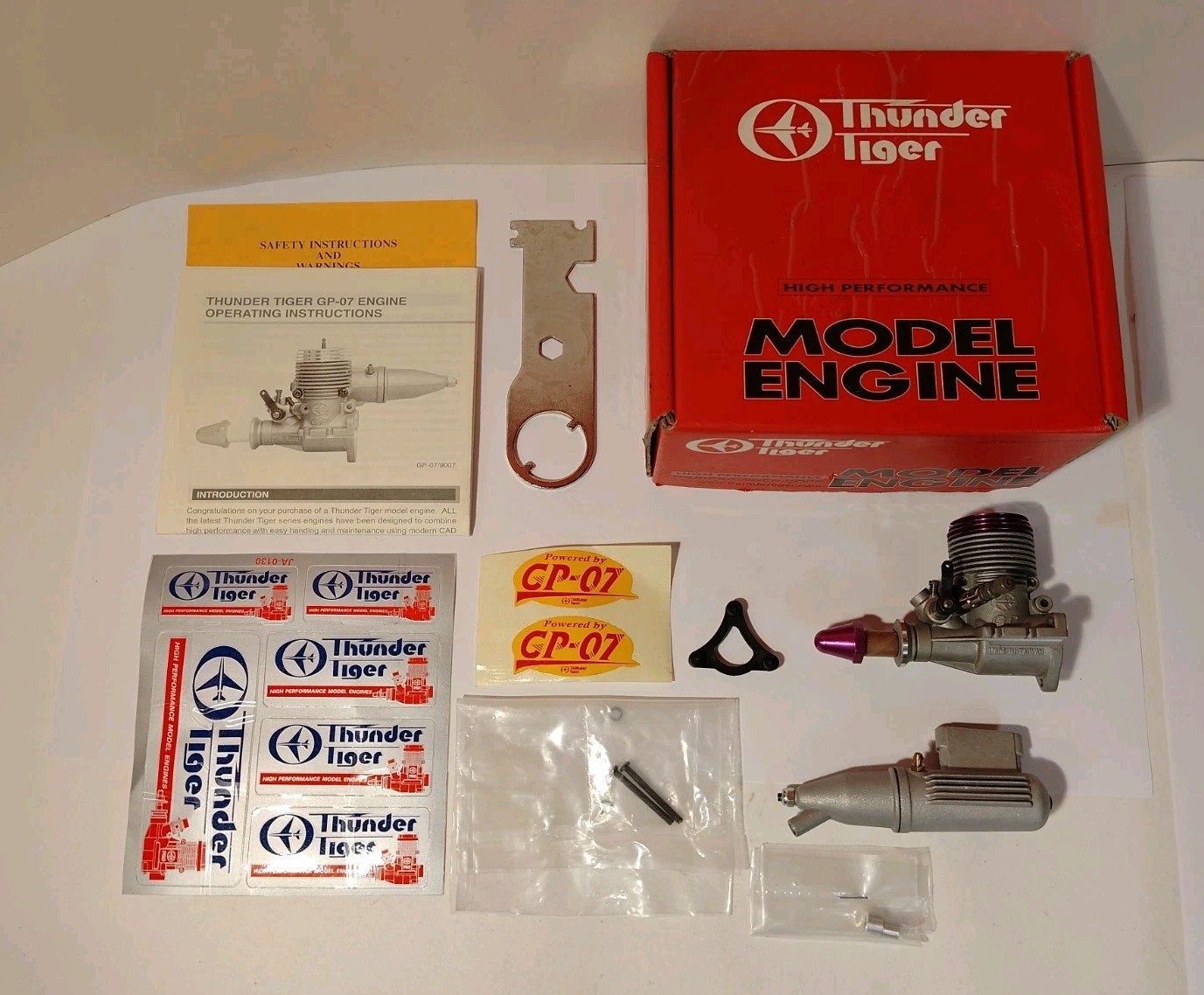 Thunder Tiger GP-07 2-Stroke Engine Model Airplane Brand New With Muffler