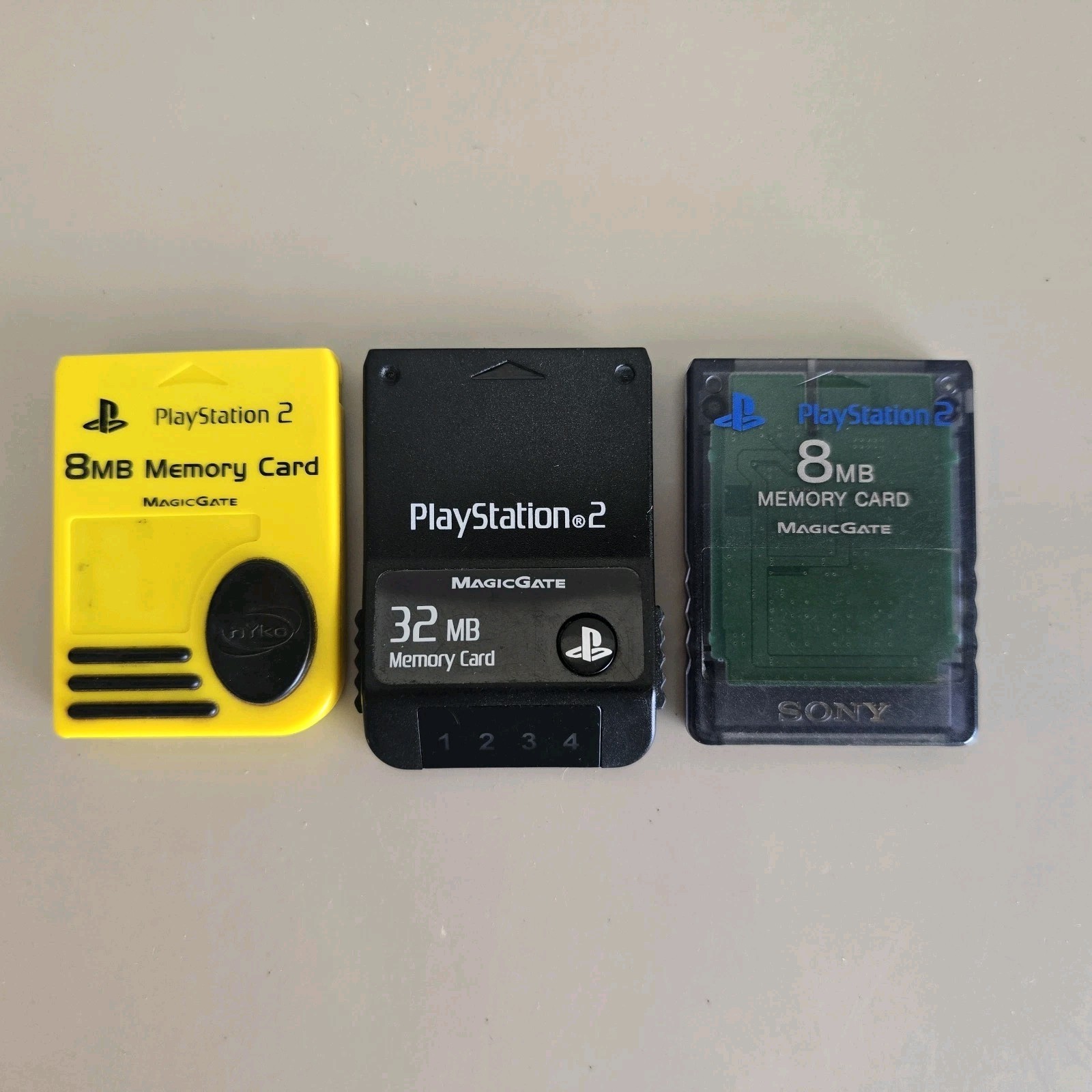 Sony Playstation 2 MagicGate 32MB Katana Memory Card PS2 OEM Untested