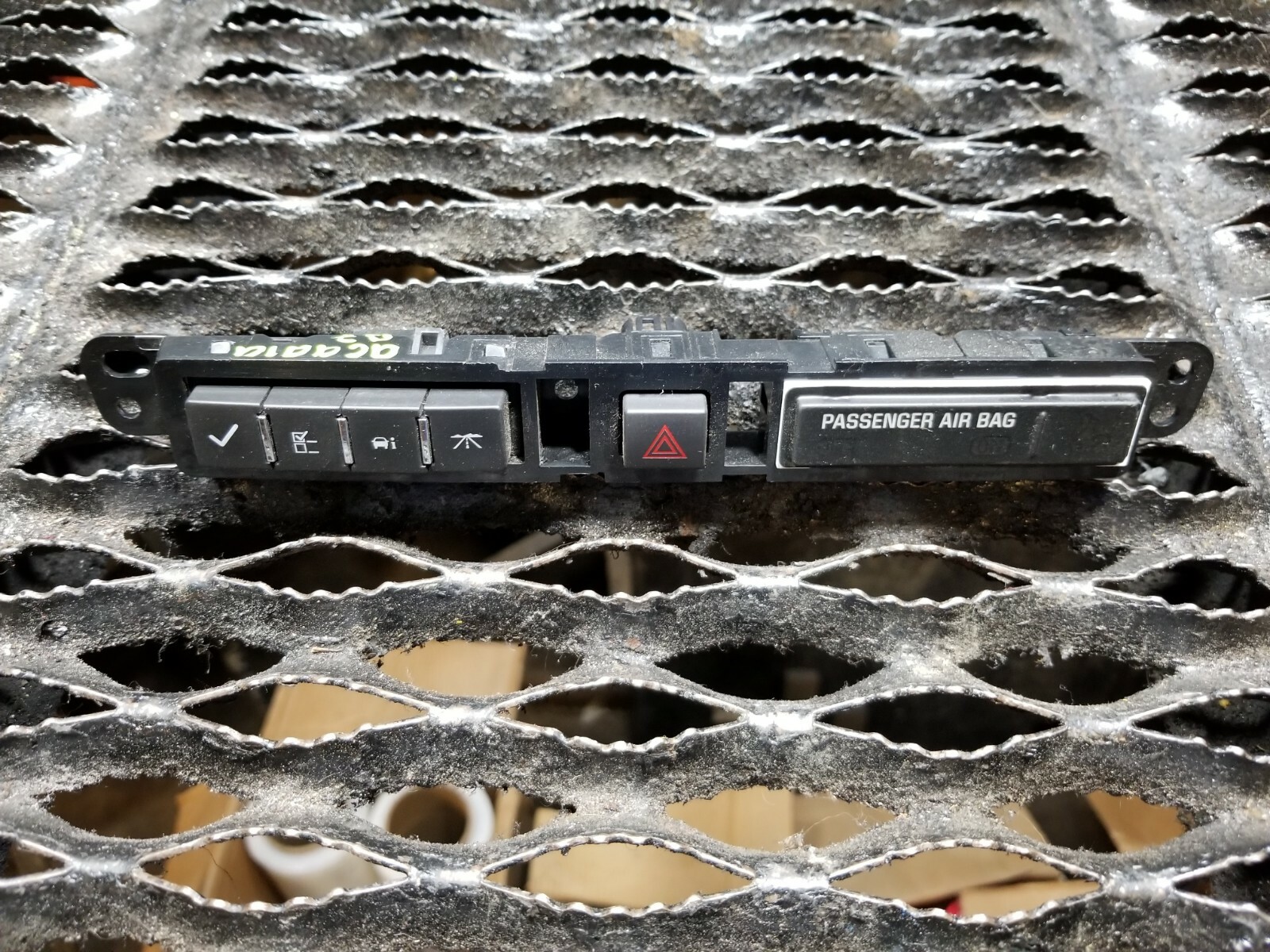 07 08 09 10 11 12 GMC ACADIA Indicator & Hazard Light 22625546 OEM