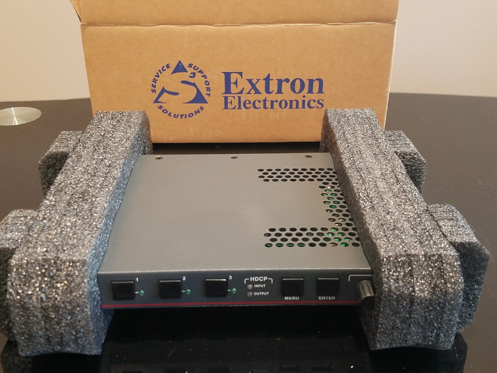 Extron DSC 301 HD 3-Input HDCP-Compliant Video Scaler P/N  60-1253-01 "New"