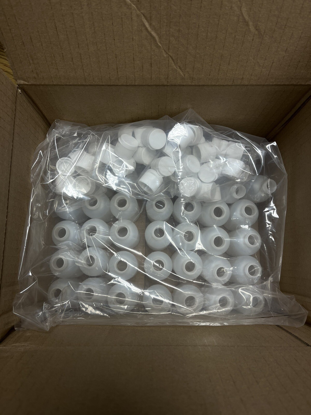 50 pack- 2oz (60mL) Plastic Boston Round Squeeze Bottles (With Caps) GOOD QUALIT