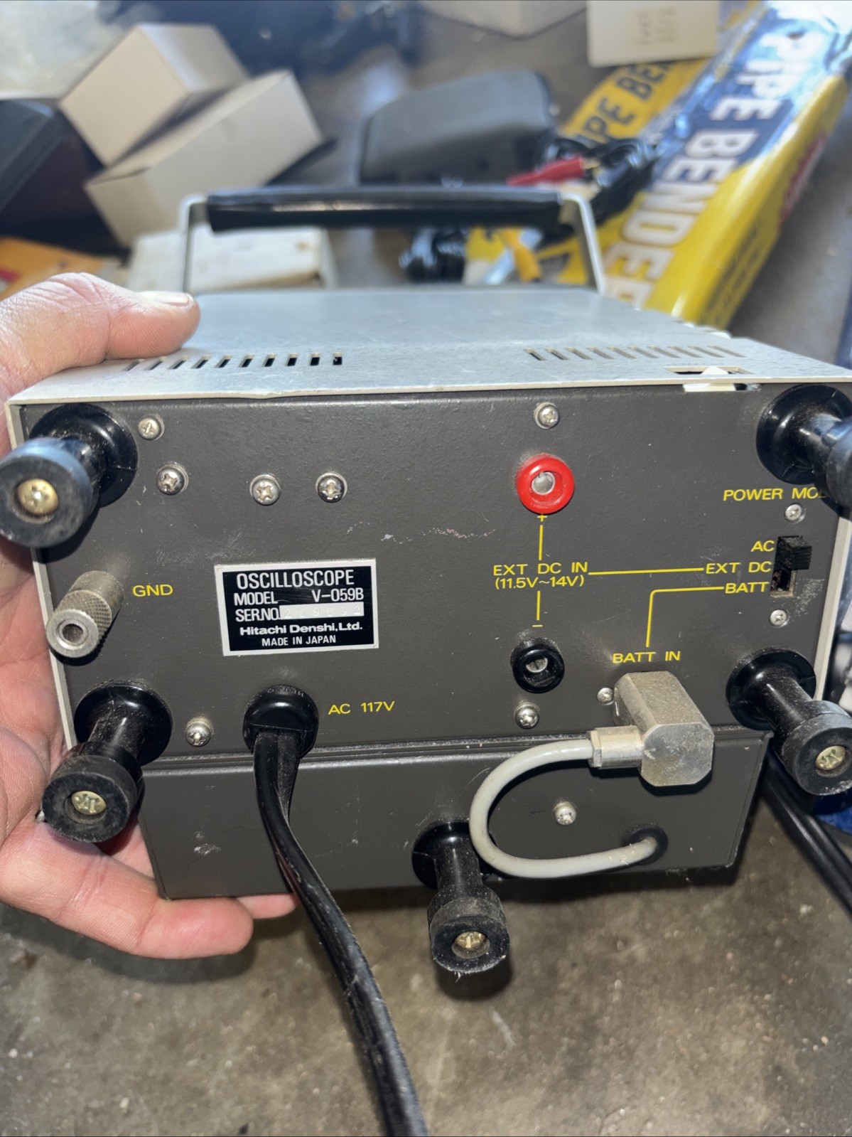 Hitachi Oscilloscope V-059B