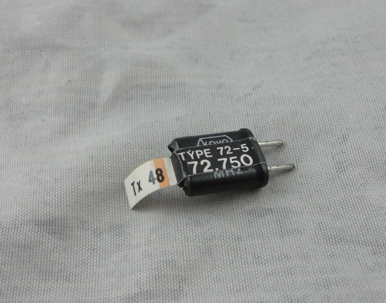 Futaba 72Mhz AM Transmitter Crystal 72.750Mhz Channel 48 CH48 Type 72-5