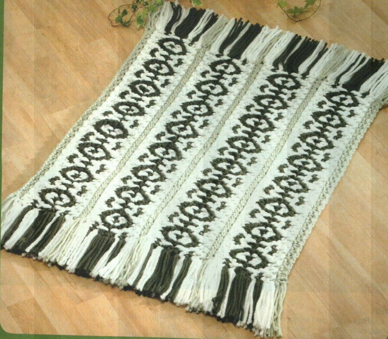 COZY KASHMIR RUG HOME DECOR CROCHET PATTERN INSTRUCTIONS