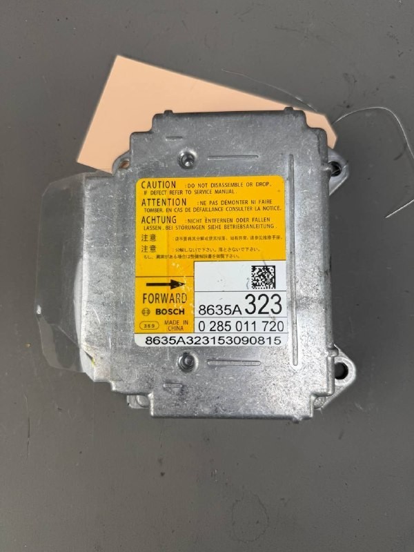 2012-2013 Mitsubishi Outlander SRS Control Module Unit OEM 0285011720