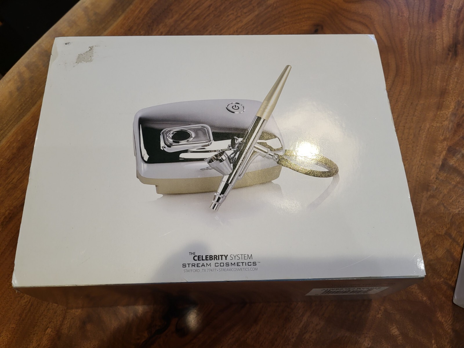 New Stream Cosmetics "The Celebrity System" Chrome Airbrush Makeup Kit