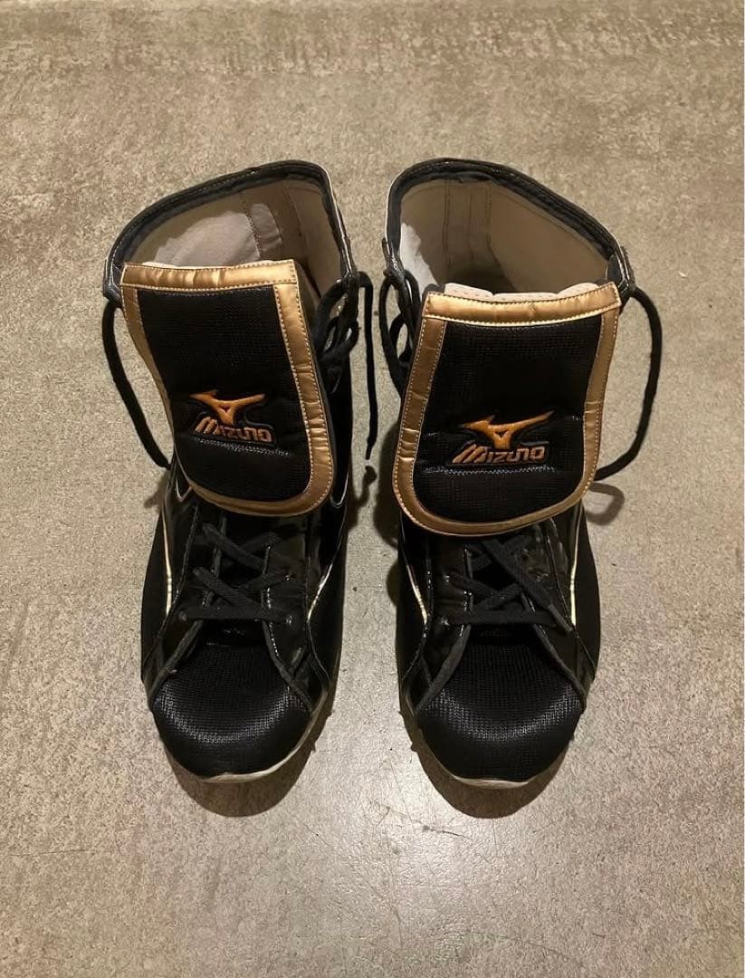 Mizuno Boxing Shoes High Cut Black/Gold Size 26cm / US Men 8 / US Women 9