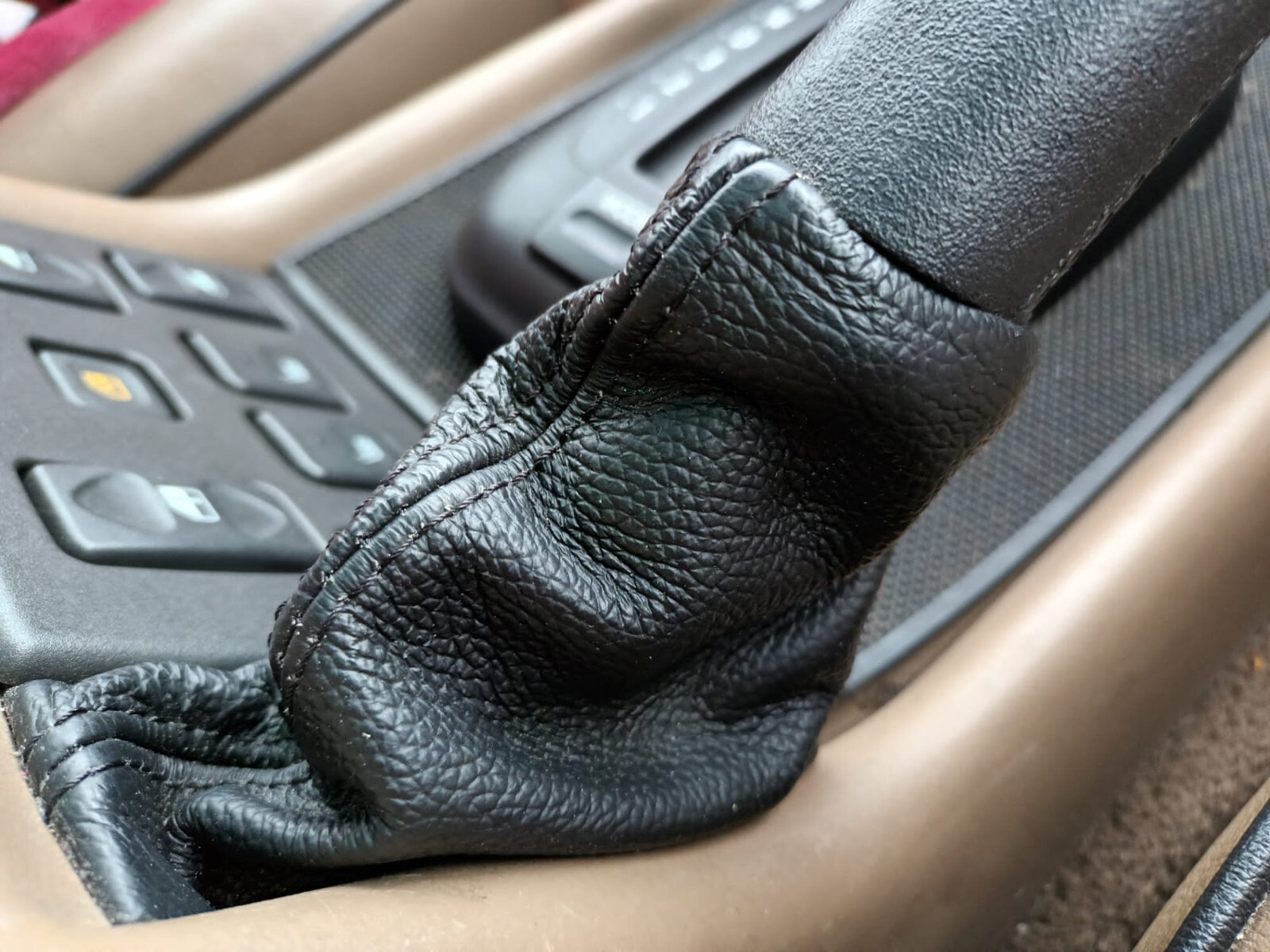 Ebrake Boot For LAND ROVER DISCOVERY I II 1995-2004 Leather Black Stitching