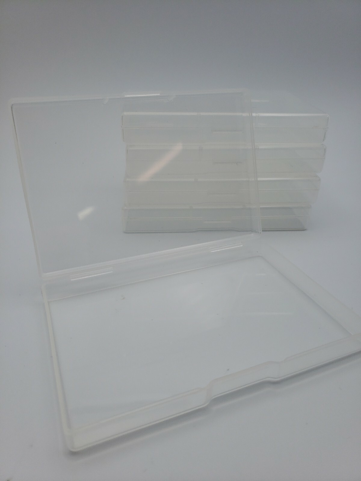 Lot Of 5 Plastic Containers click top lids approximately 5" X 3.25" X .75"