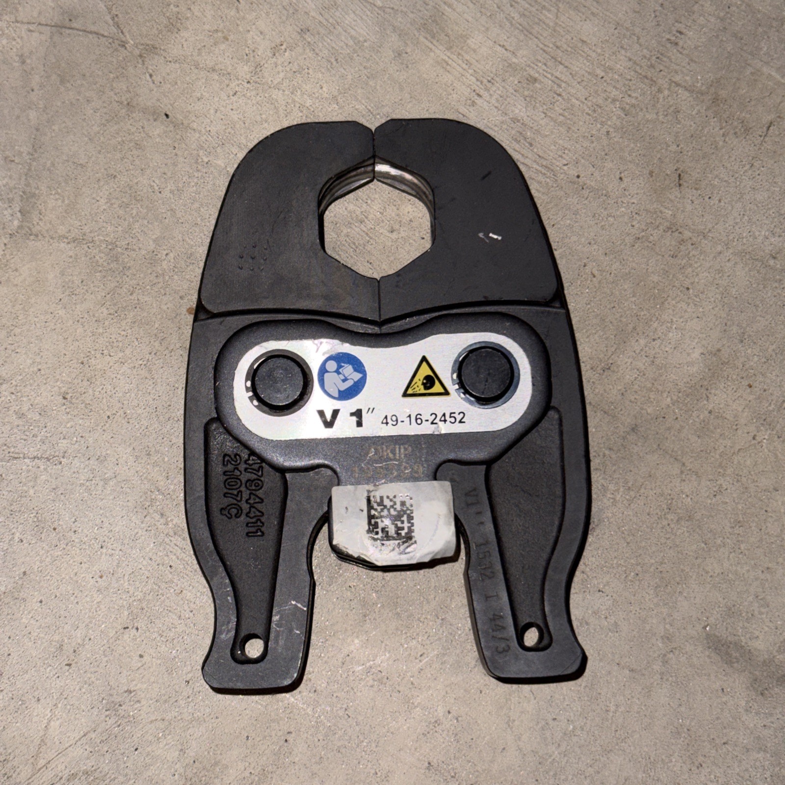 NEW Milwaukee 49-16-2452 1" IPS-P Press Jaw