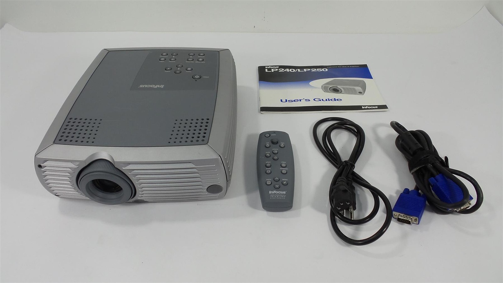 InFocus LP240 LCD Projector with Remote - VGA - Lamp Timer : 400 Hours