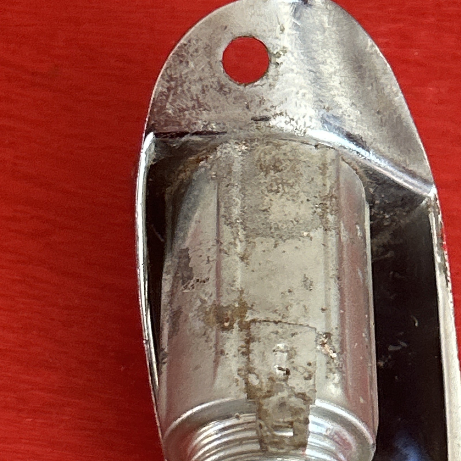 Vintage Lighter Socket 4762352 LH Dash Mount 1960 Buick ?