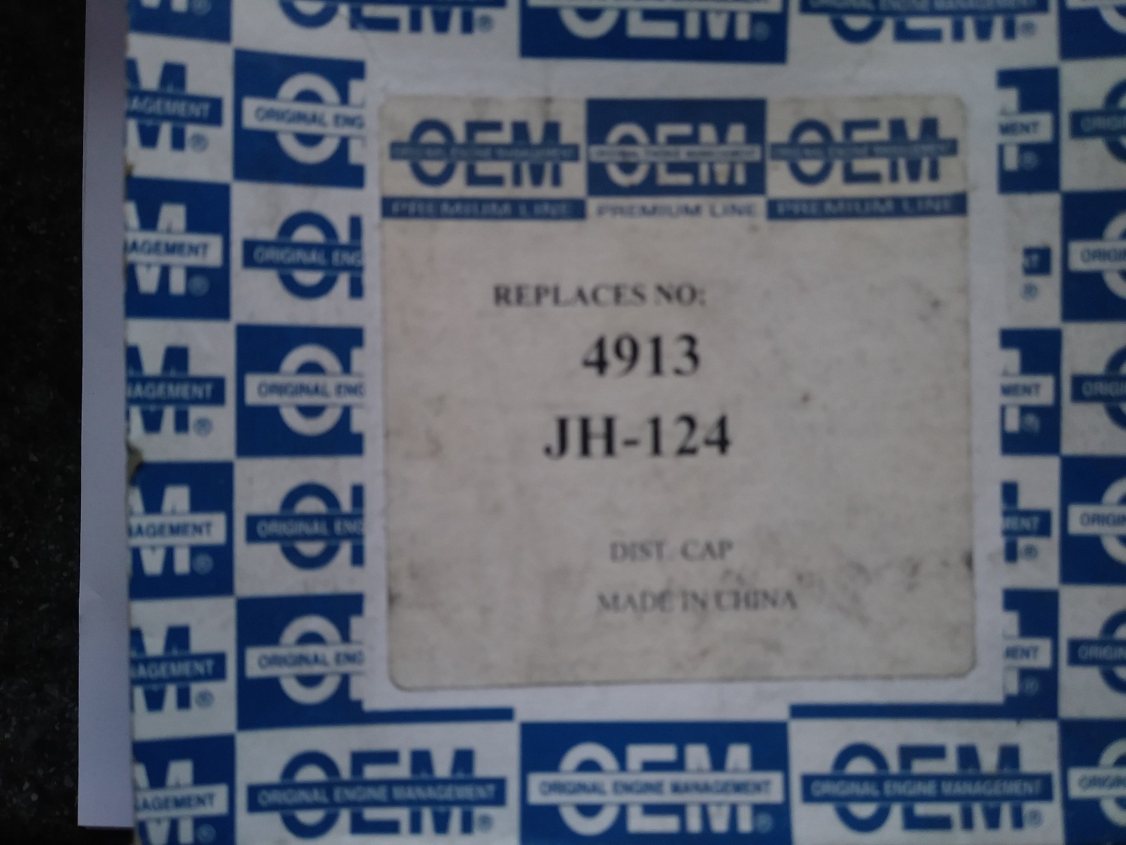 JH124 / 4913 OEM "New" Distributor Cap with Aluminum Contacts