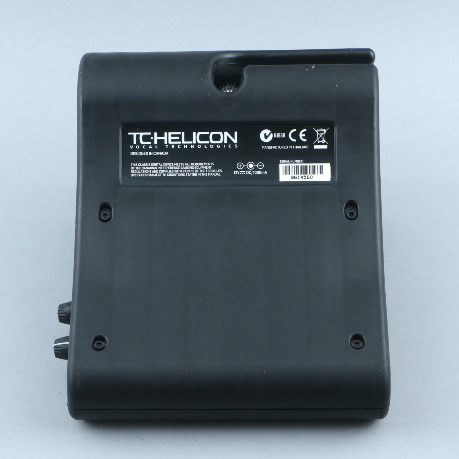 TC Helicon Voicelive Touch Vocal Effects Processor P-30602