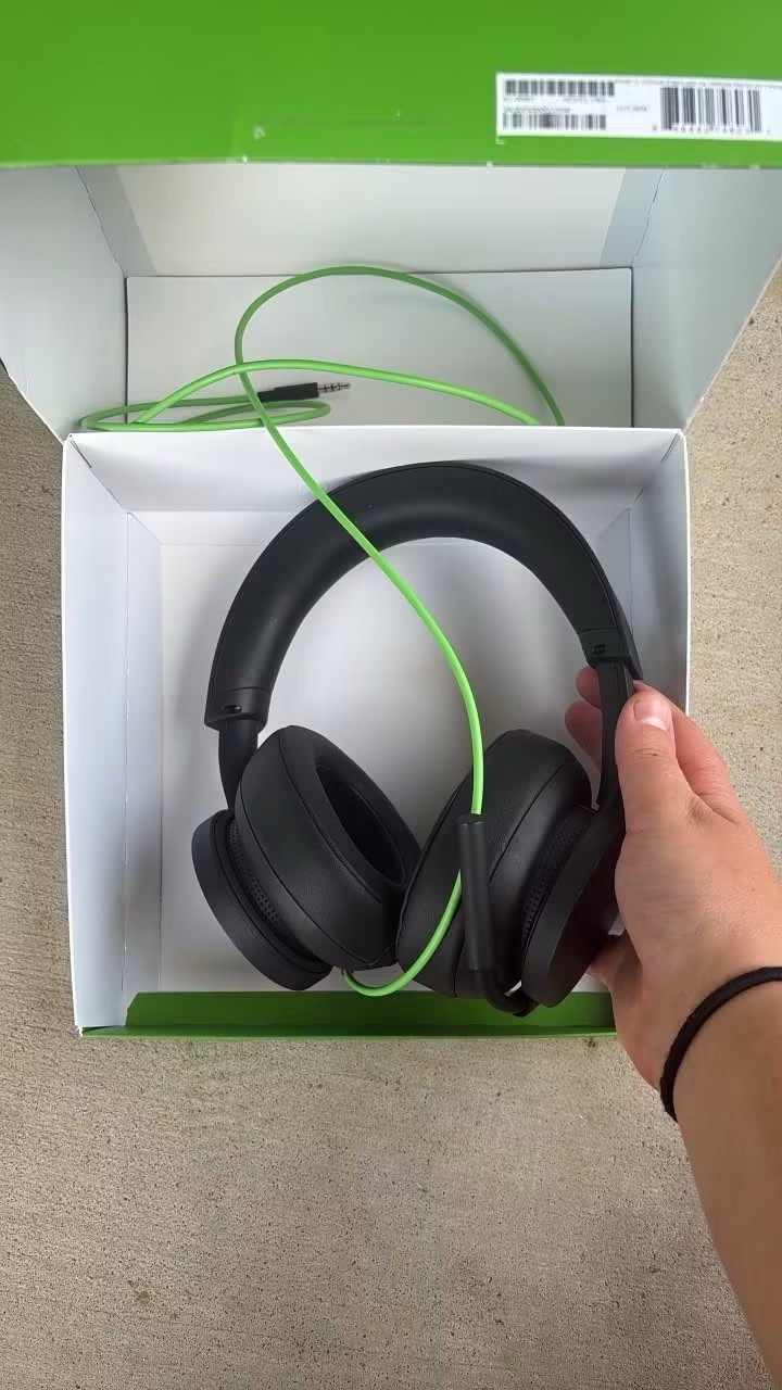 Microsoft Xbox Stereo Headset Wired 3.5mm Over-Ear Stereo Boom Mic Black/green