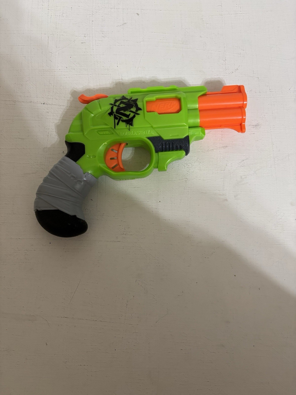 Nerf Zombie Doublestrike Dart Pistol Revolver Hammer Gun Green Orange 2013