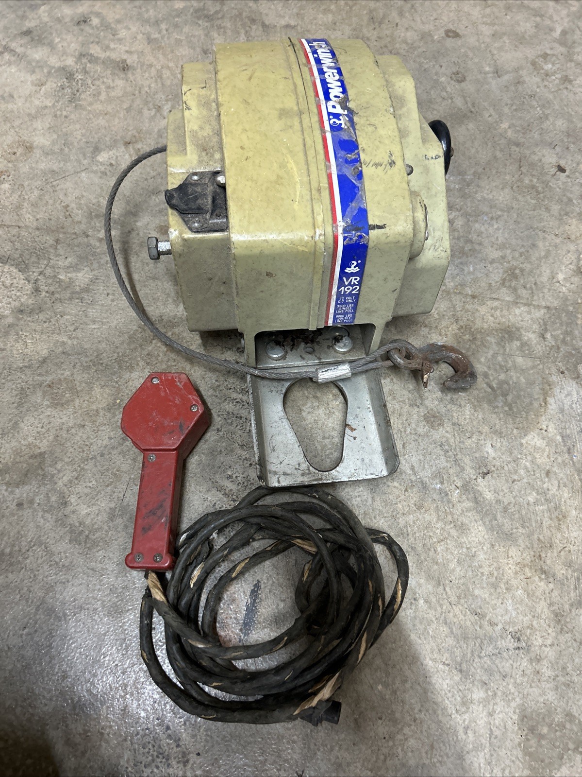 POWERWINCH VR192 Electric Boat Winch 3500 LB Single Line Pull (UNTESTED)