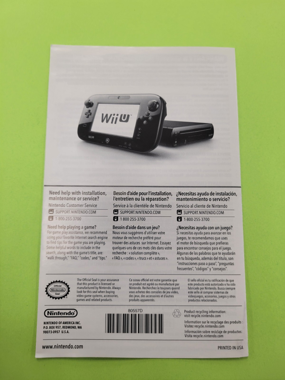 Nintendo Wii Video Game System Viewing The Game Manual Insert