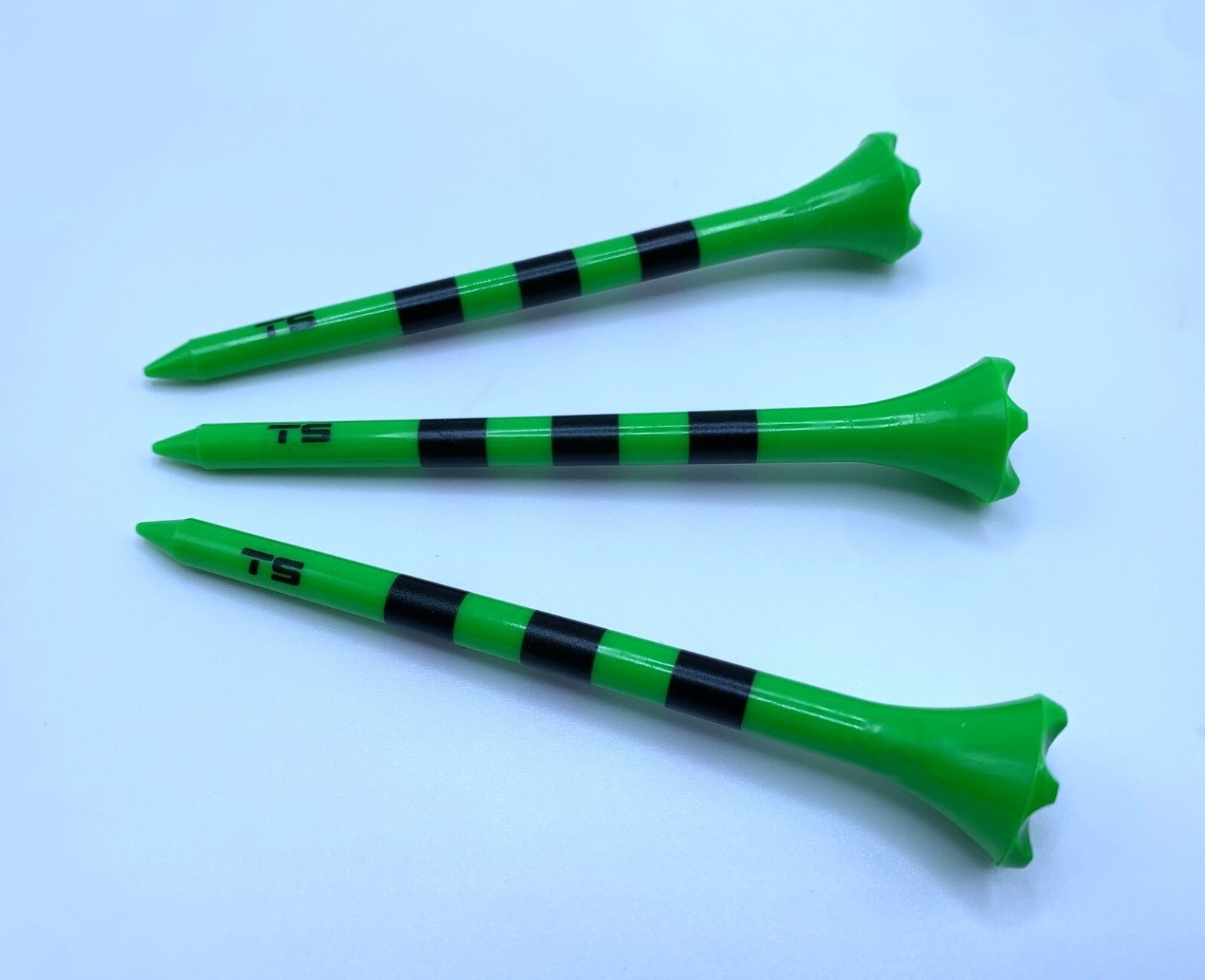 Golf Tees 100 New Truestrike 3 1/4 Green with Black Stripes Premium Golf Tees