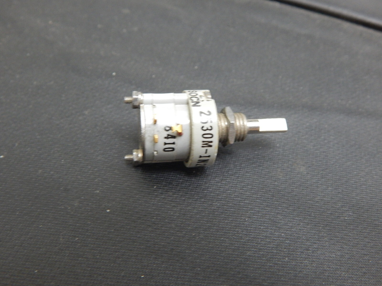 JANCO CORP 2530M-1N2P ROTARY SWITCH 6 CONTACT 11871-7682-915-5, 5930-01-143-4976