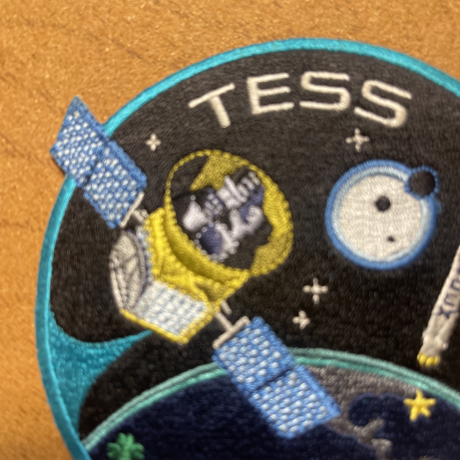 Authentic TESS SPACEX FALCON-9 - CCAFS Launch SATELLITE Mission Employee PATCH