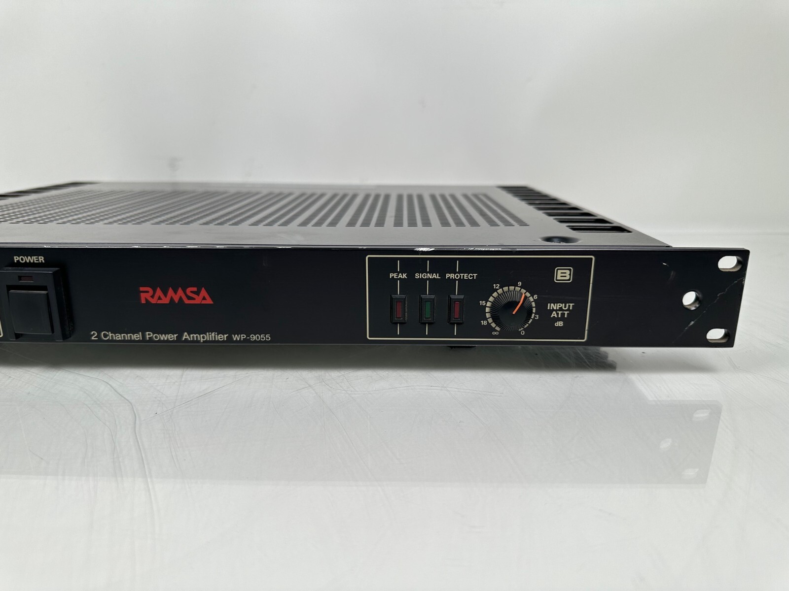 PANASONIC Ramsa WP-9055 2-Channel Power Amplifier