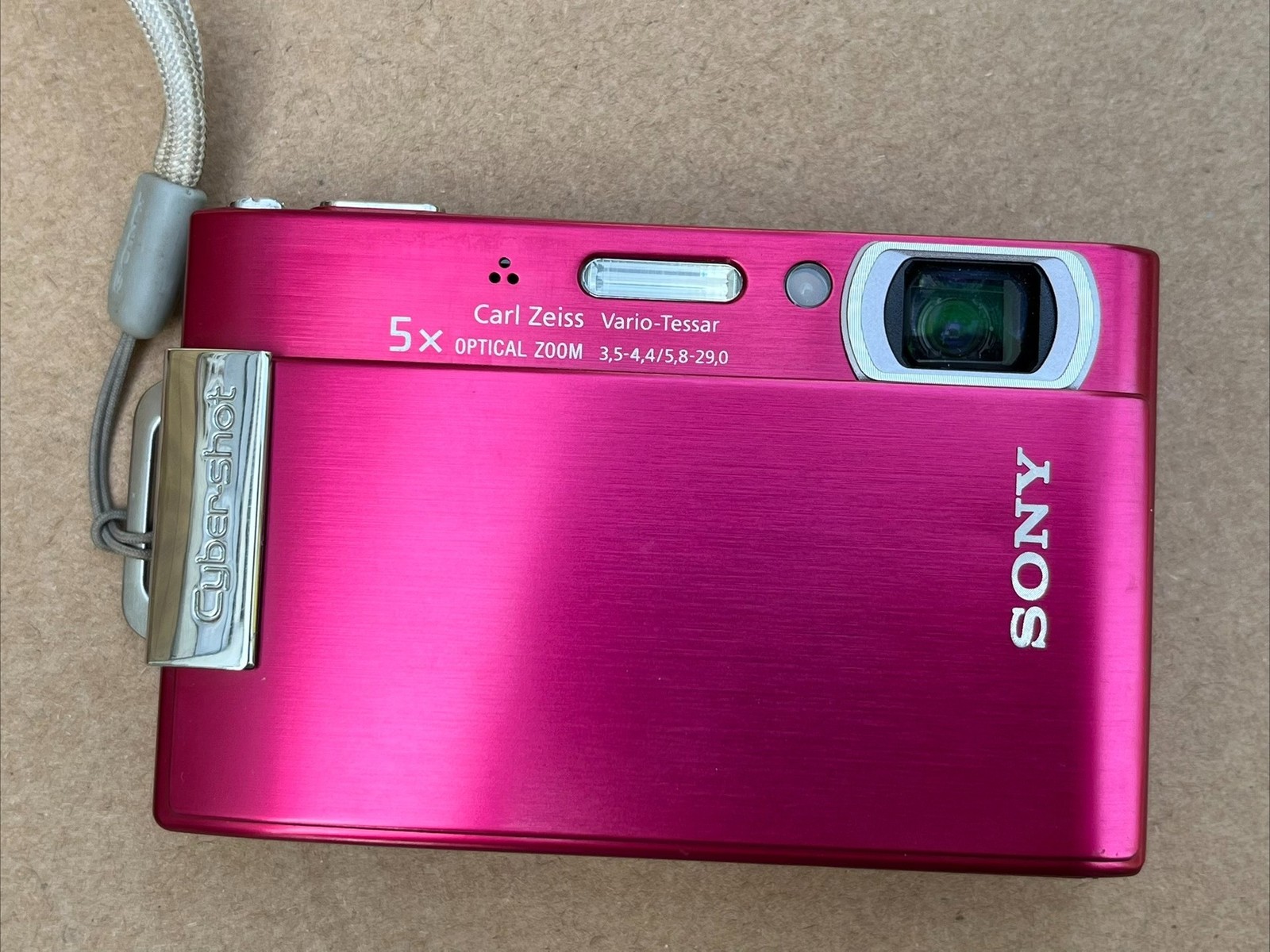 Sony Cyber-shot DSC-T200 8.10 MP Digital Camera 5x Optical Zoom Built-in Flash