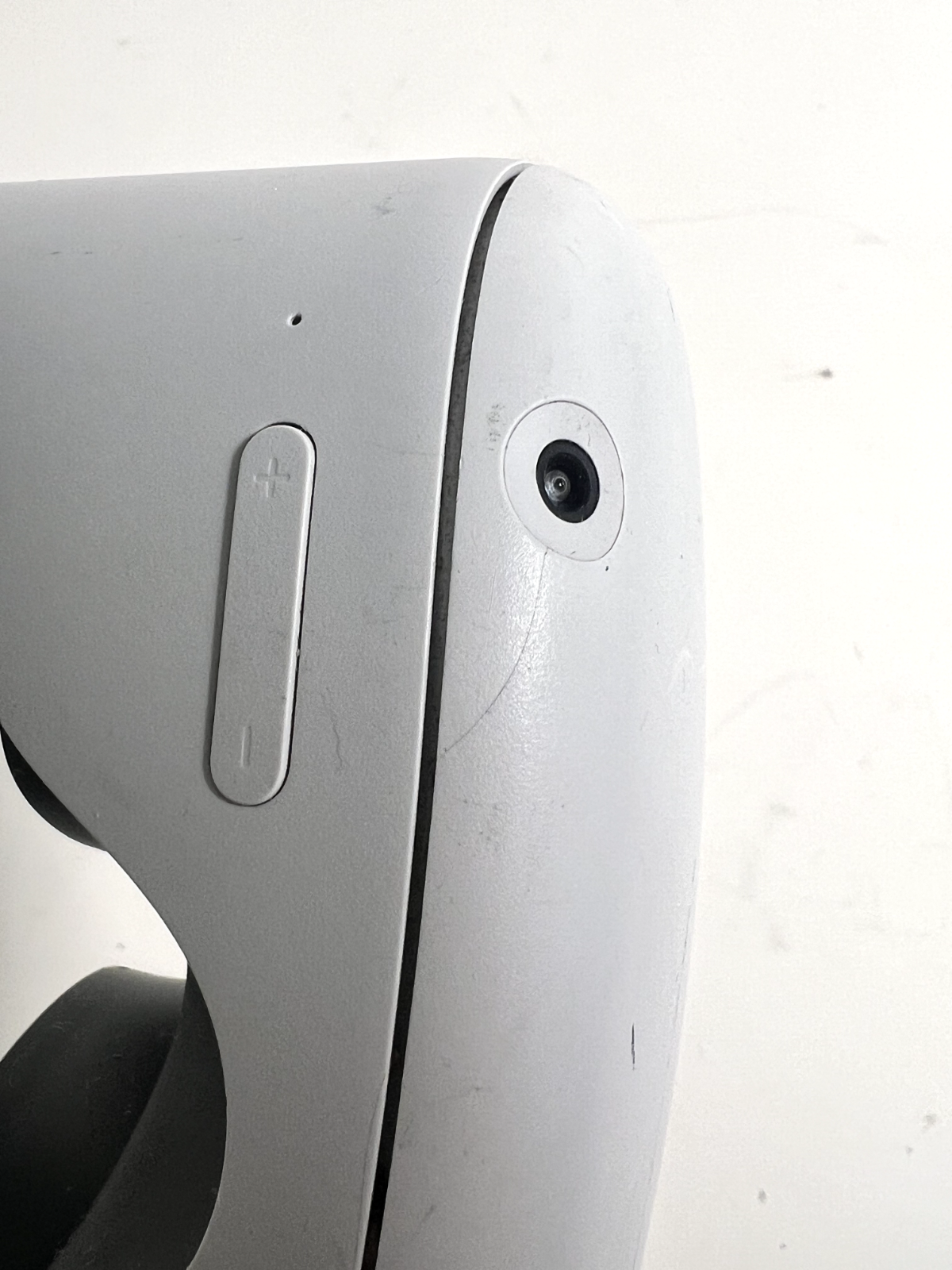 GENUINE Meta Oculus Quest 2 VR 256GB HEADSET ONLY - white - NO CONTROLLERS -READ