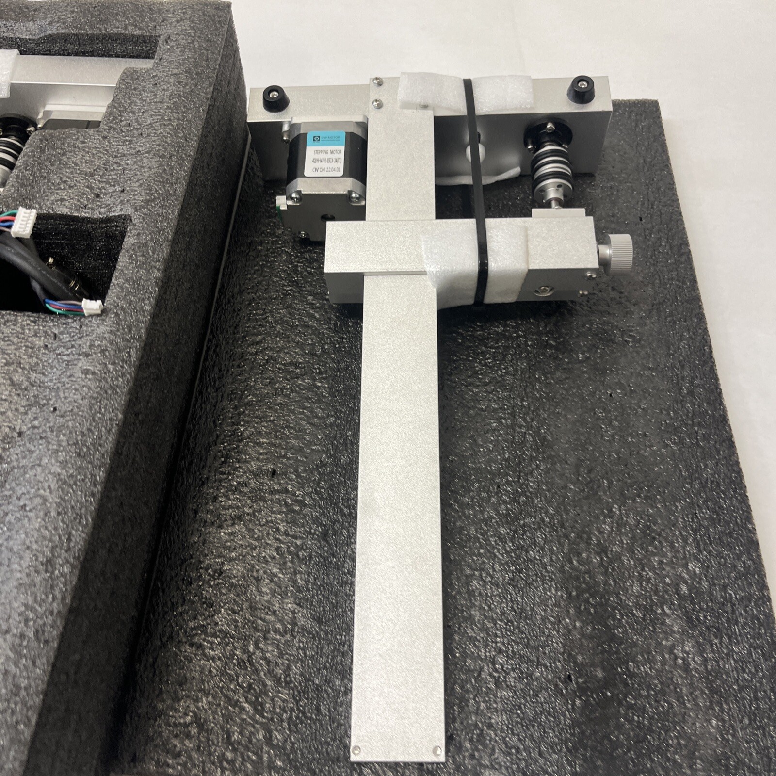 CW-MOTOR Stepping Motor *** See Description ***