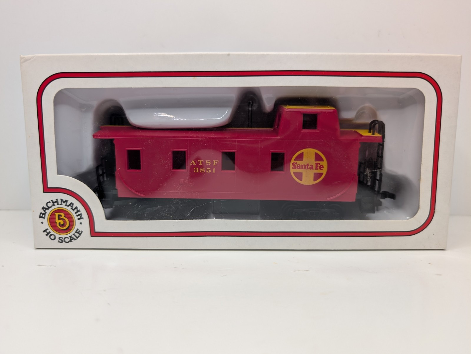 Bachmann Ho Scale 43-1037-02 All Steel Caboose Santa Fe New in Box