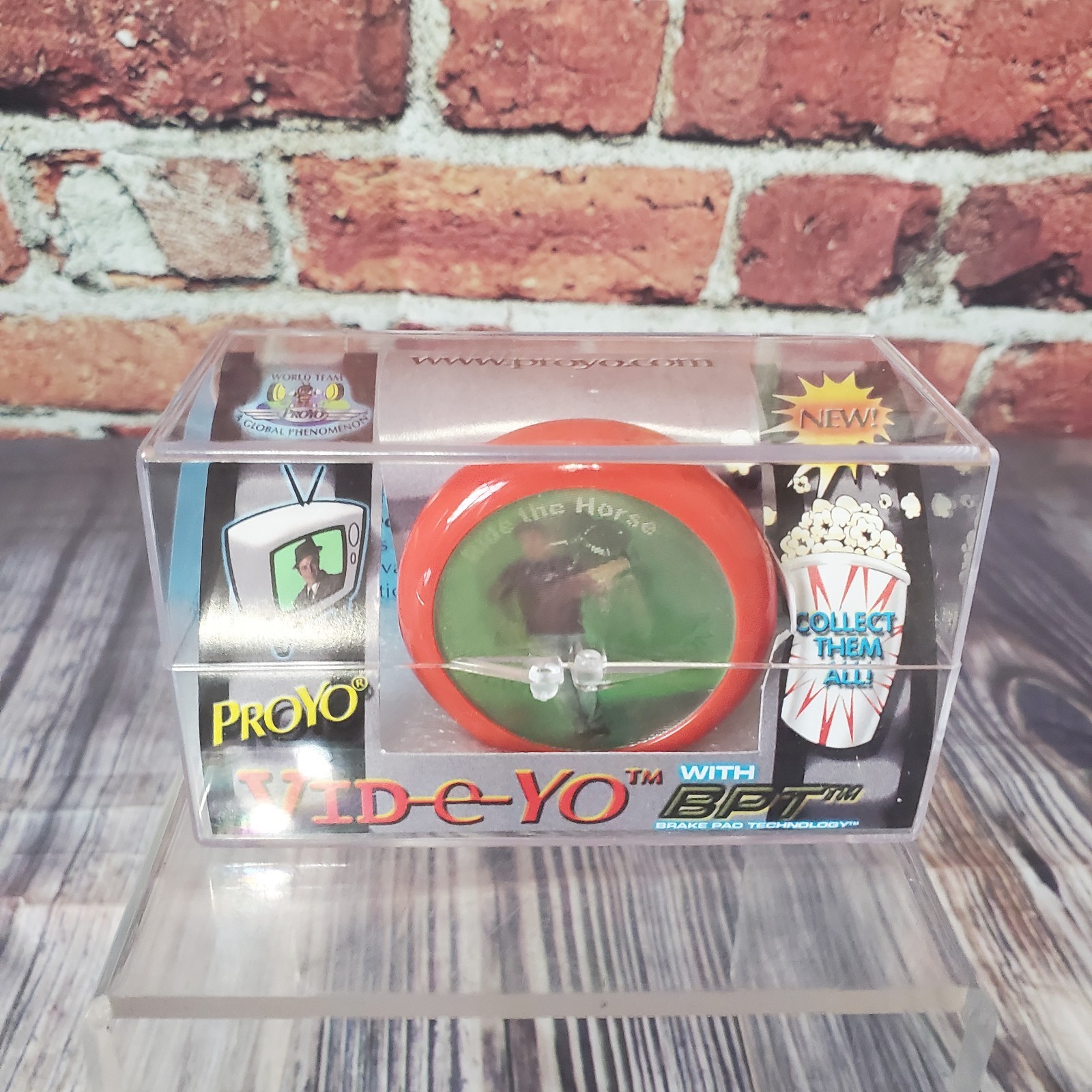 Playmaxx Vid-E-Yo 1999 Yo Yo Proyo Red