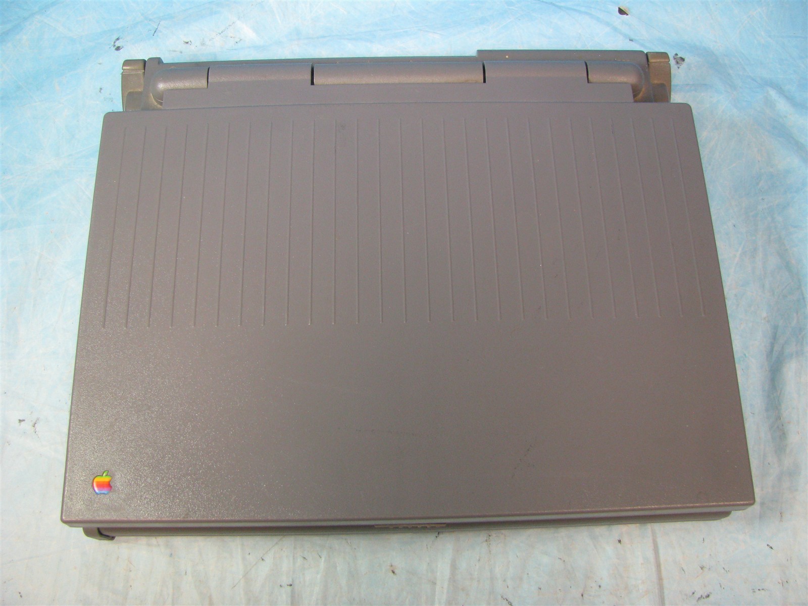 Apple Macintosh Powerbook 145 Laptop M5409 1992 Screen Issues - FREE SHIPPING