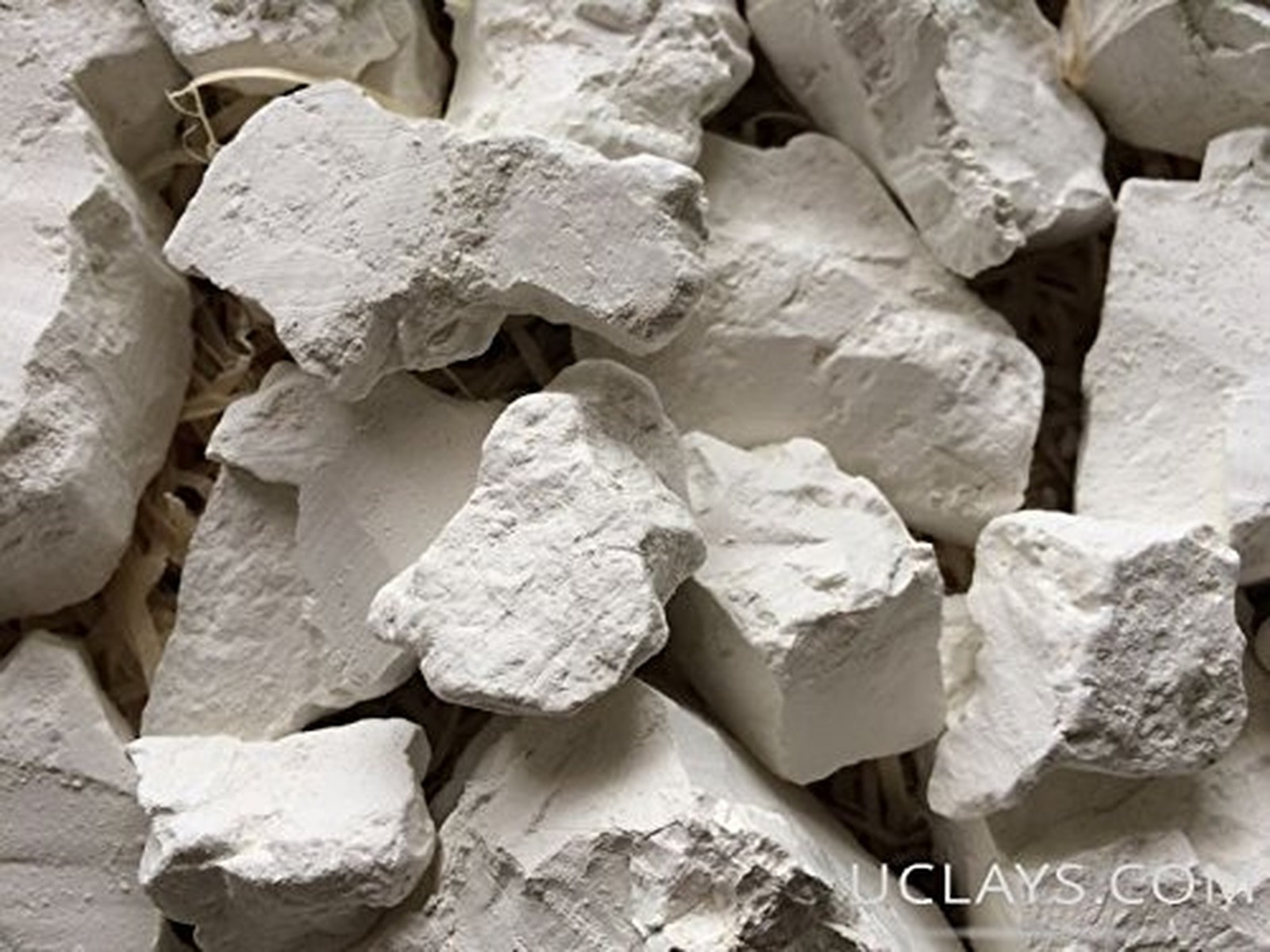 Kaolin Edible Clay Chunks (lump) Natural for Eating (Food), 8 oz (210 g)