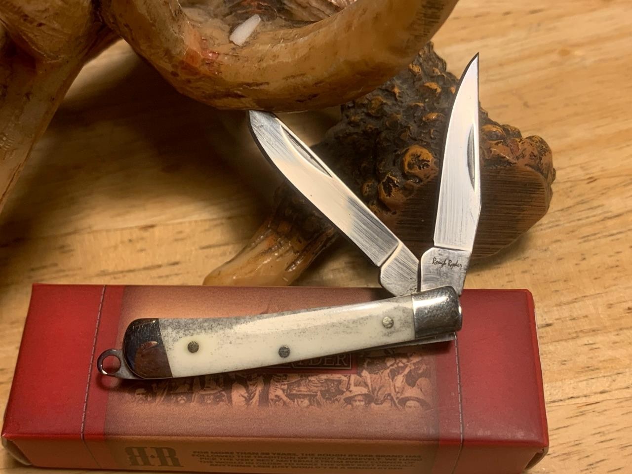 Rough Ryder 2" Tiny Trapper Smooth White Bone Handle Pocket Knife w/Loop RR1262