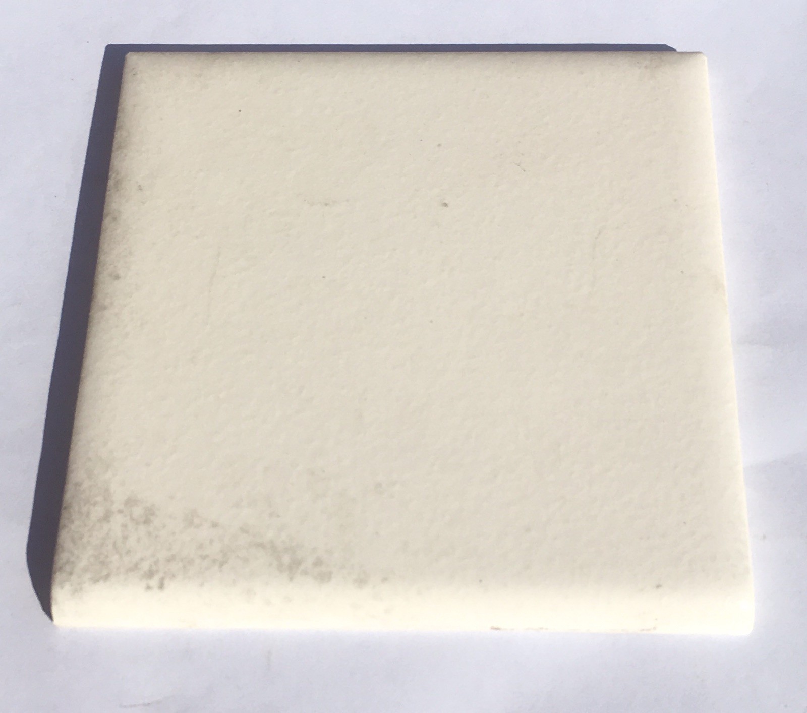 Vintage White 4x4 Ceramic Bullnose Tile 'Wenczel'-1 Piece - Surplus