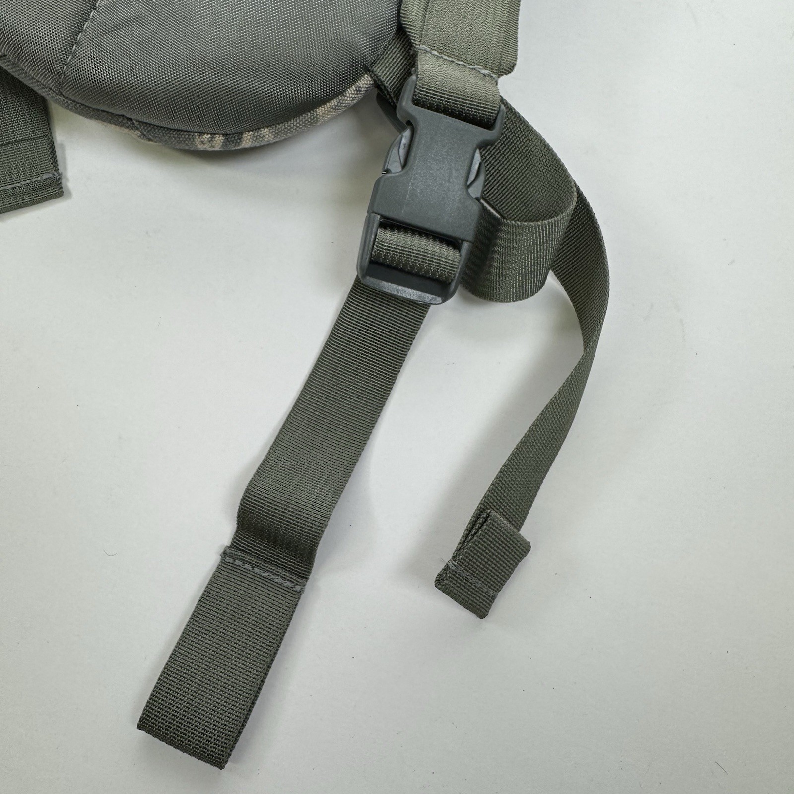Tactical Tailor Hydration Carrier Bag W/ Source 3L Bladder