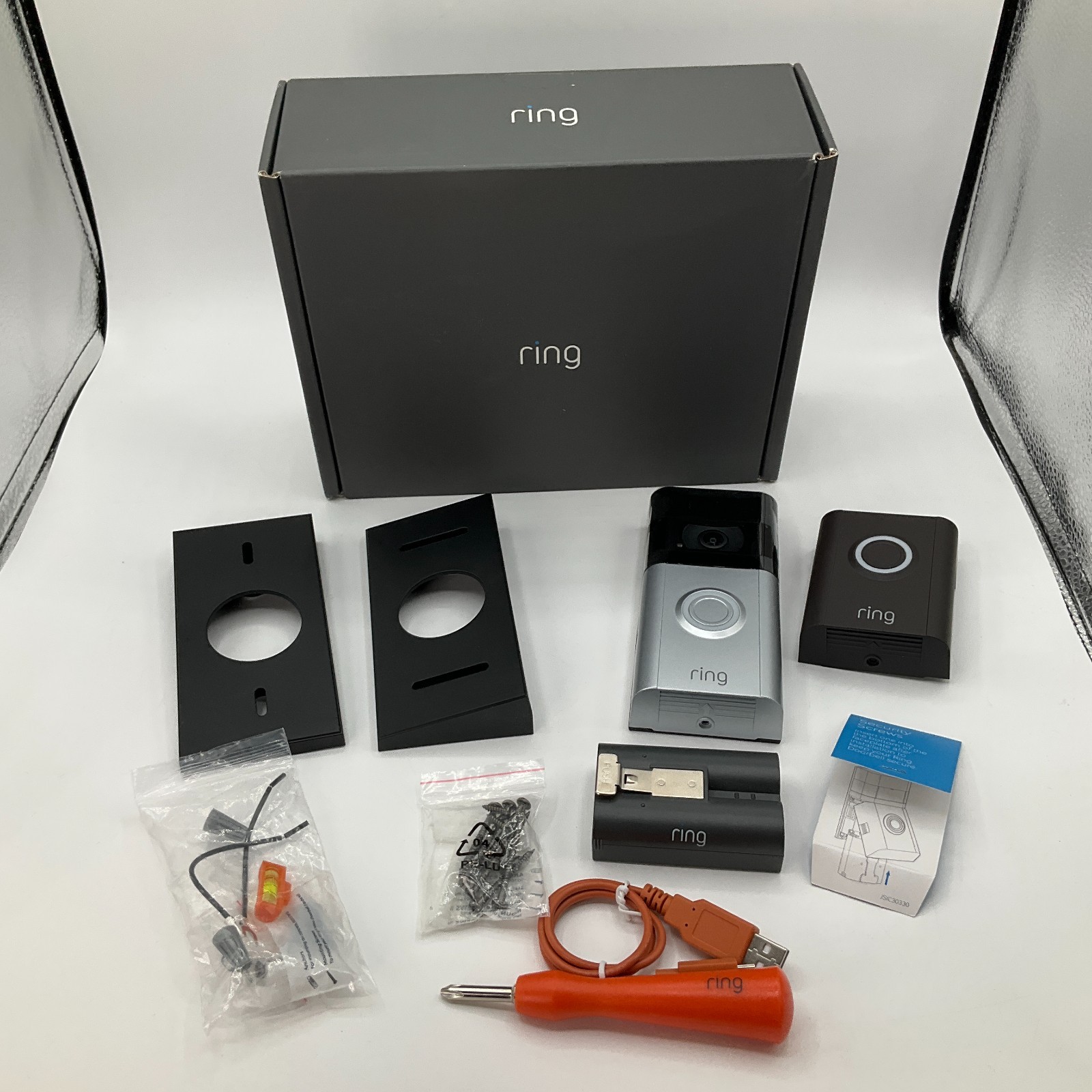 Ring Video Doorbell 3 Wireless Camera With Battery & Mount