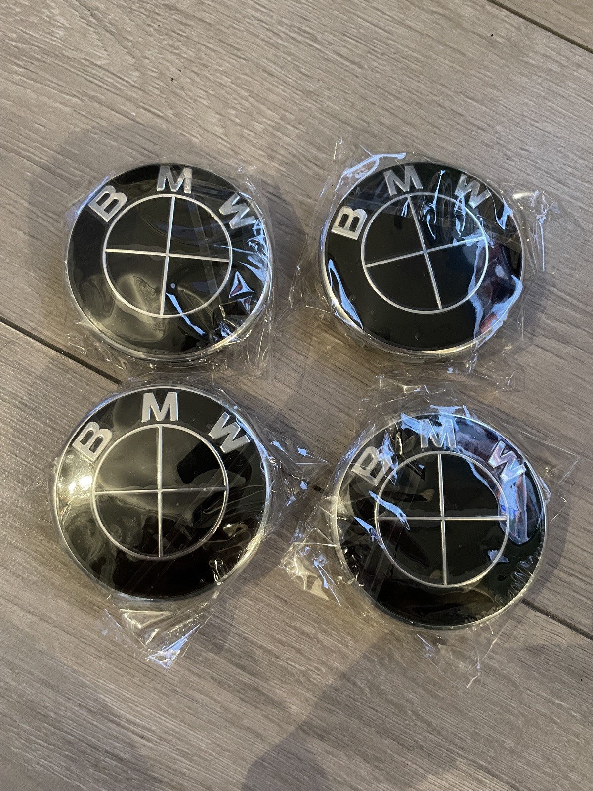 4 x black/black alloy wheel centre cap 68mm will fit  alloys fitted on Bmw