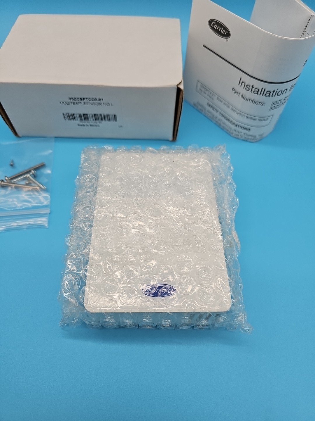 Carrier CO2 Ventilation Sensor w/LCD 33ZCSPTCO2-01
