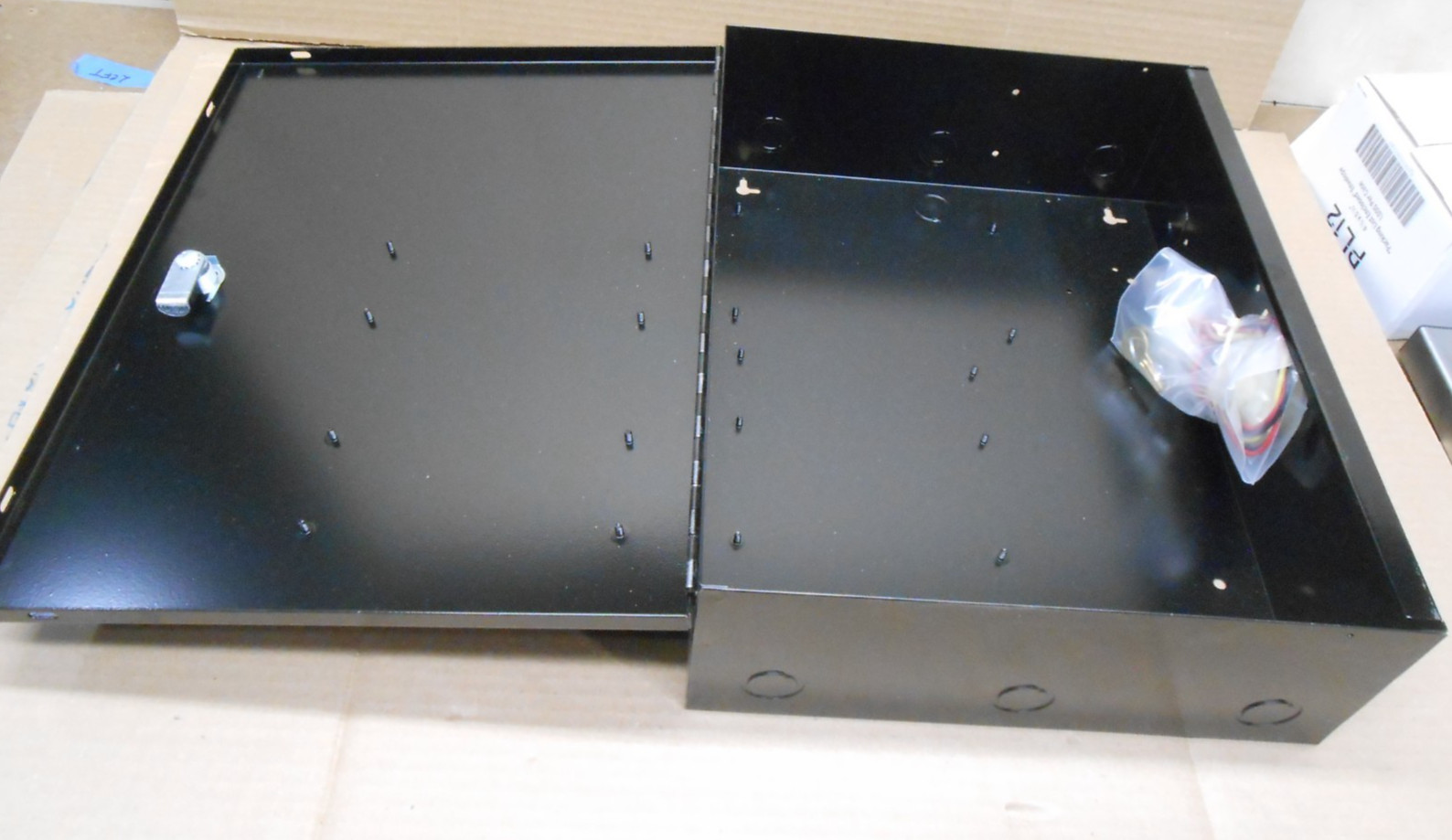 NIB NEW STANLEY BASCTX BAS-CTX SUB ASSEMBLY ACCESS CONTROL POWER SUPPLY CABINET