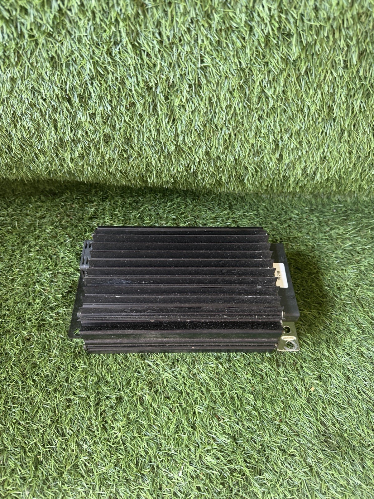 A2208273042 Mercedes W220 S55 04-06 AMG Radio Audio Amplifier OEM 476 4B2 B2
