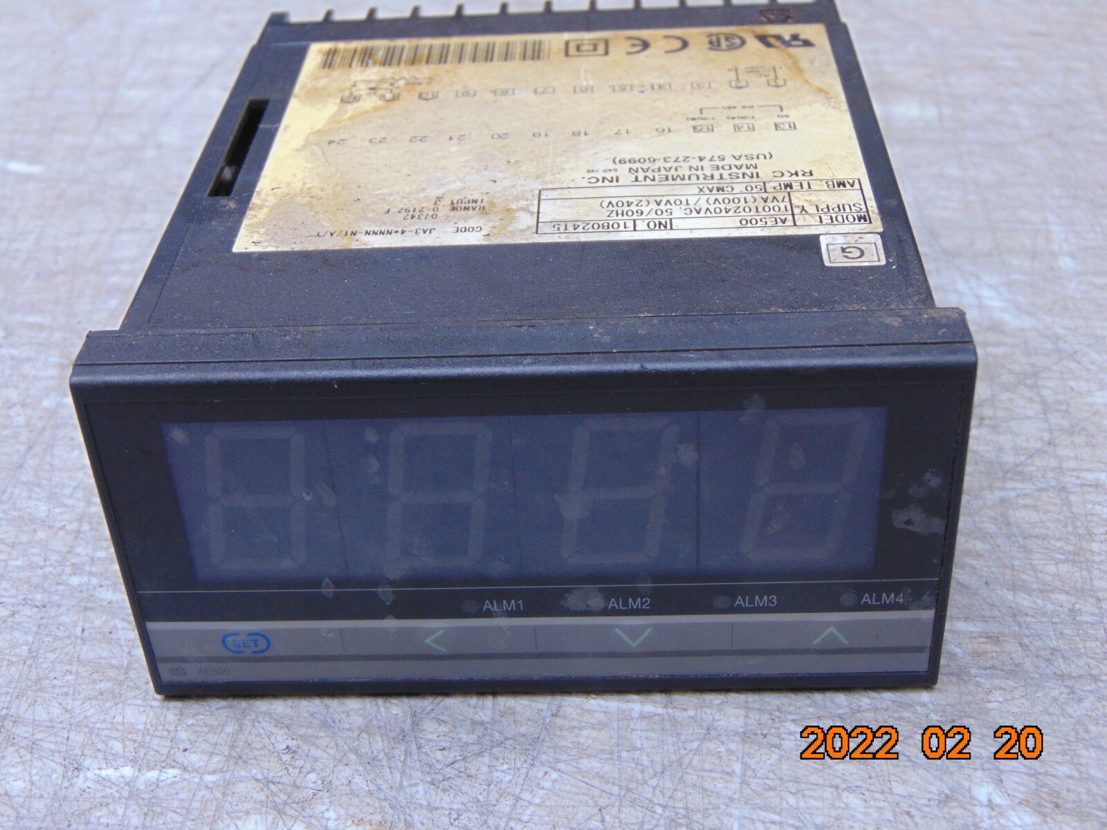 RKC Instrument AE500 Digital Temperature Controller - Free Shipping