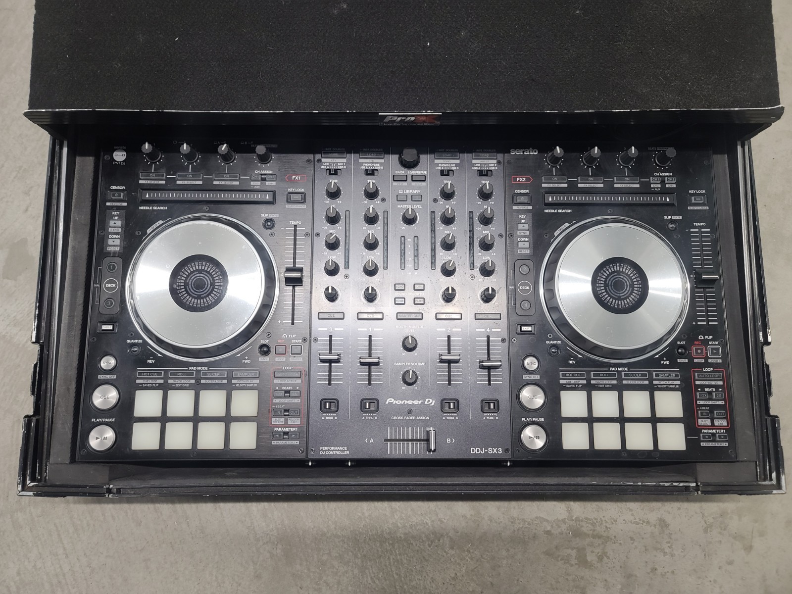 Pioneer DDJ-SX3 Performance 4-Channel Serato DJ Controller with Flight Case