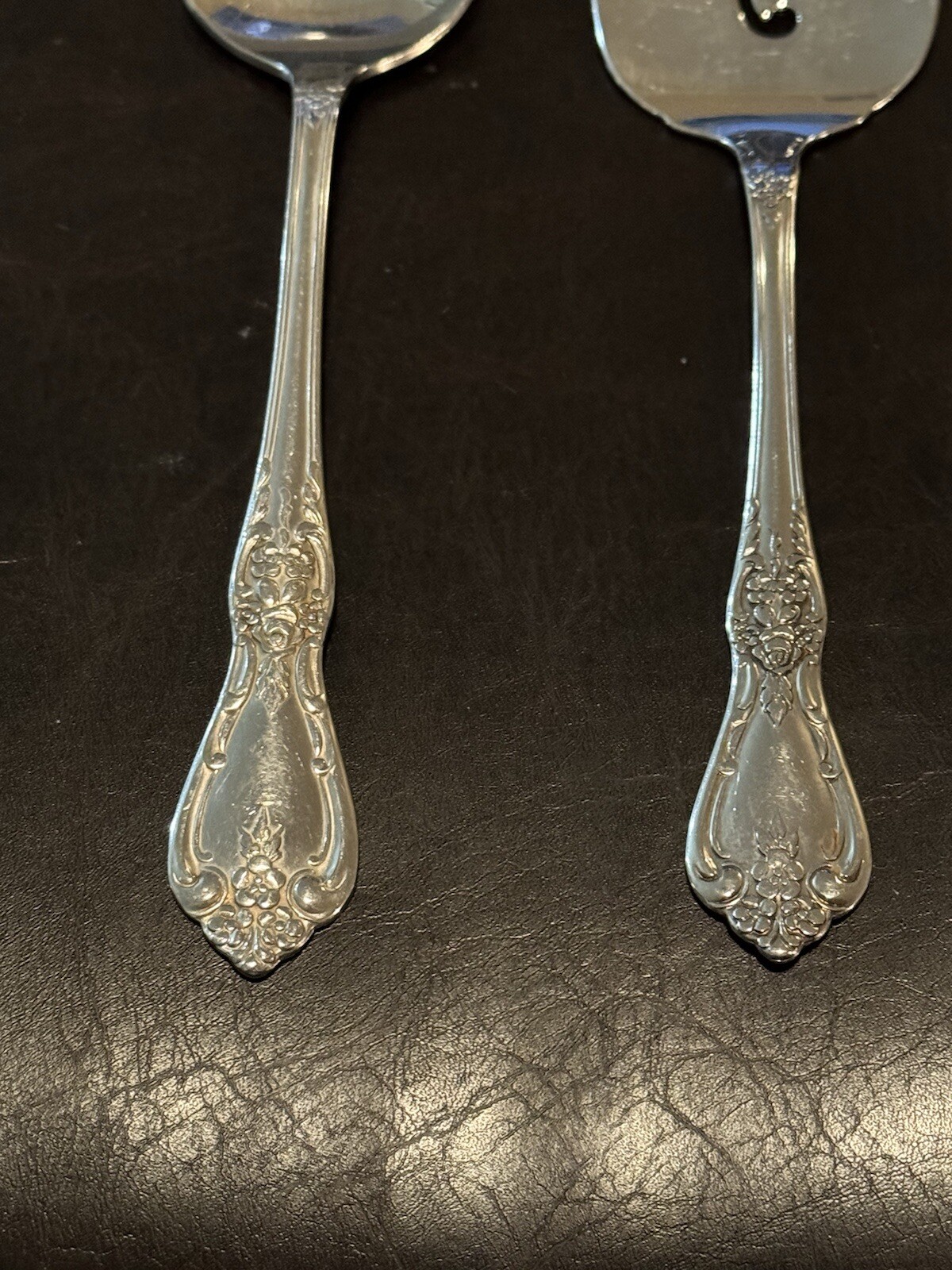 Oneida Kennett Square Deluxe Stainless by HH Serving Set 2 Pieces